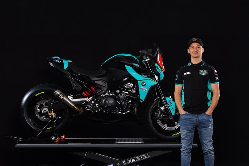 Cooper to contest the BMW F 900 R Cup with FHO Racing