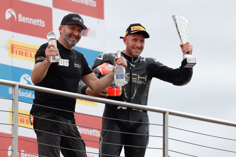 Ducati Performance TriOptions Cup: Shoubridge in control with double win