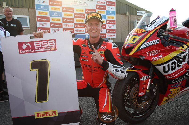 Pirelli National Junior Superstock with MotoNovo Finance: Cook back on top to take pole